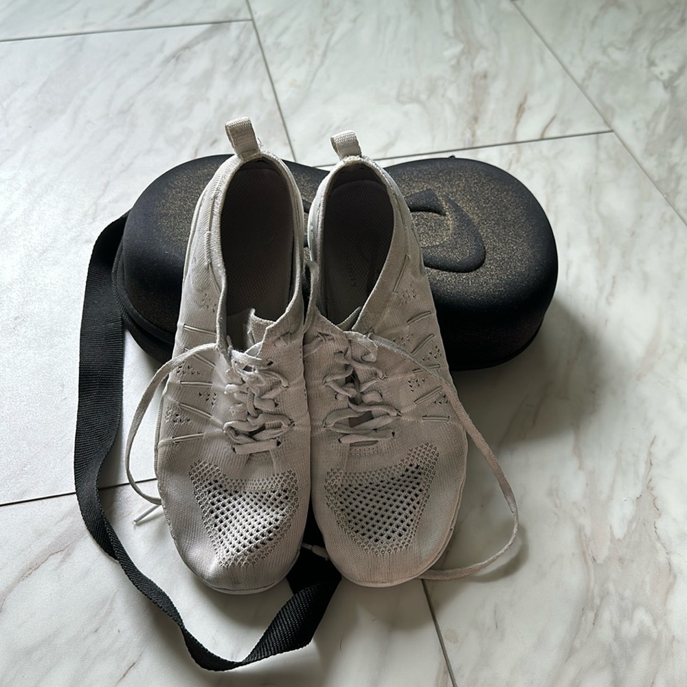 White Nfinity Flyte Cheer Shoes